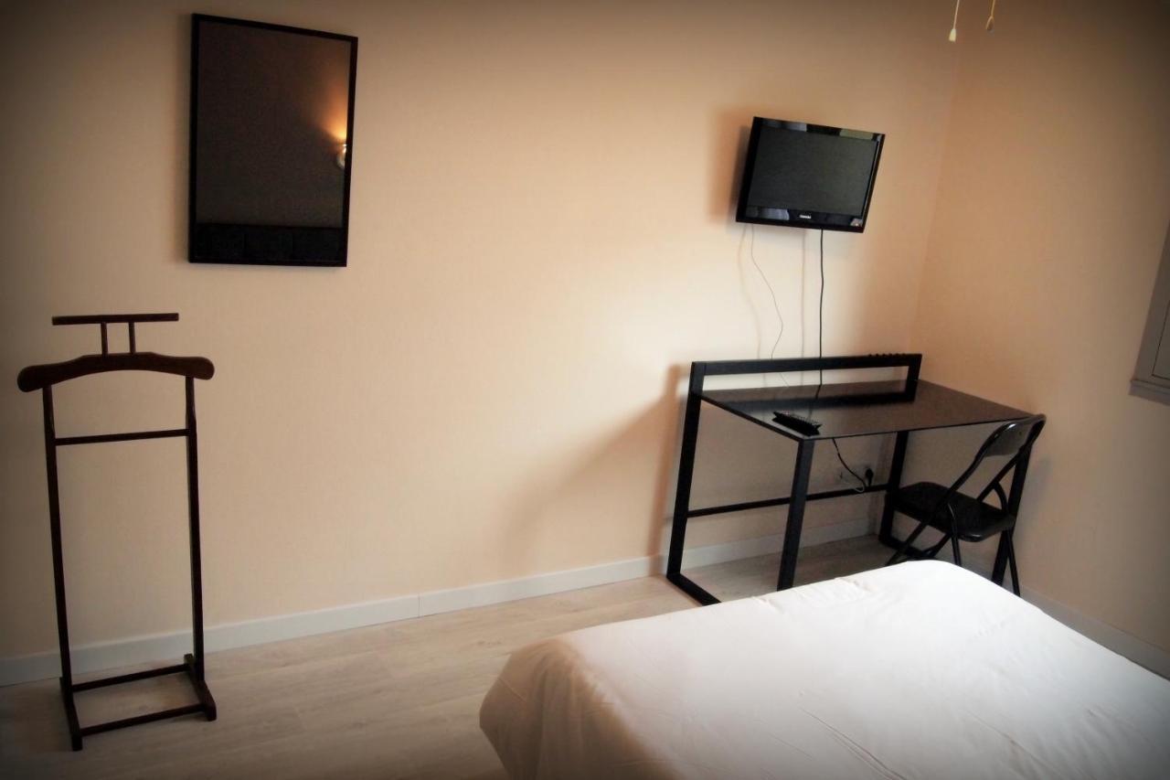 Hotel Le Rohu Sene ภายนอก รูปภาพ